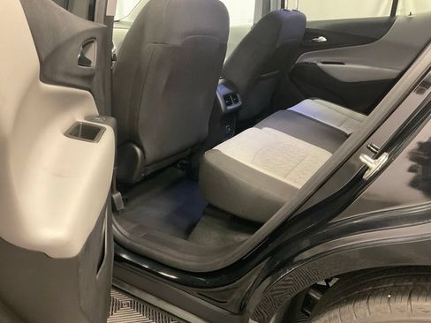 Used 2024 Chevrolet Equinox LS w/ LS Convenience Package AWD/4WD image 25