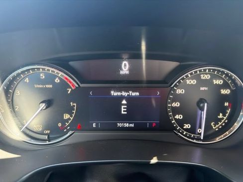 Used 2020 Cadillac XT4 Premium Luxury FWD image 11