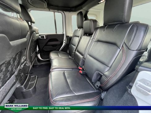 Used 2020 Jeep Wrangler Unlimited Rubicon AWD/4WD image 24