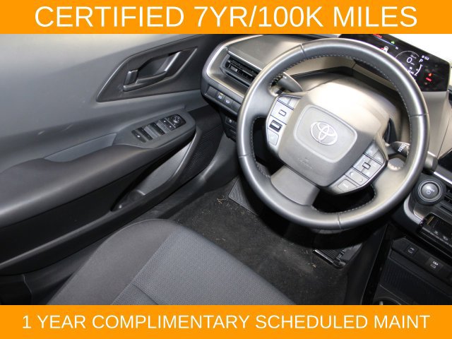 Used 2023 Toyota Prius LE FWD image 16