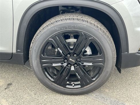 New 2026 GMC Acadia Elevation image 32