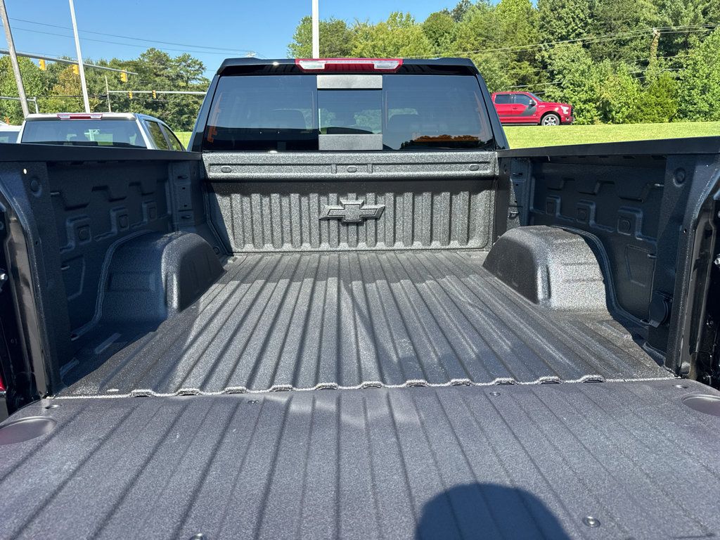 New 2026 Chevrolet Silverado 1500 RST w/ All Star Edition Plus AWD/4WD image 6