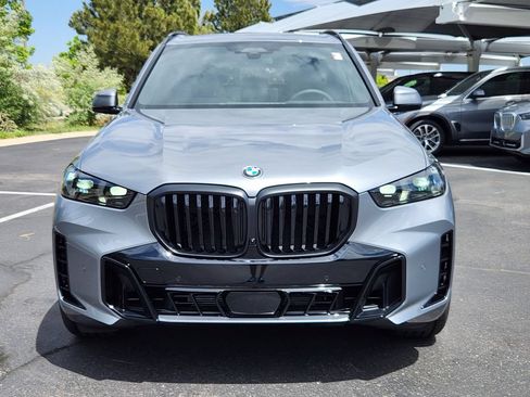 New 2026 BMW X5 xDrive40i w/ M Sport Package AWD/4WD image 6