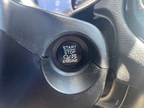 Used 2019 Jeep Compass Limited AWD/4WD image 20