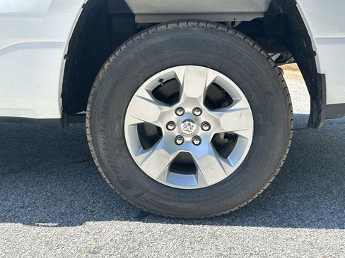 Used 2022 RAM 1500 Big Horn RWD image 17