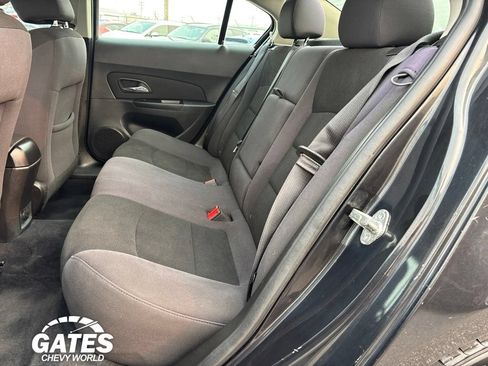 Used 2013 Chevrolet Cruze LT FWD image 11