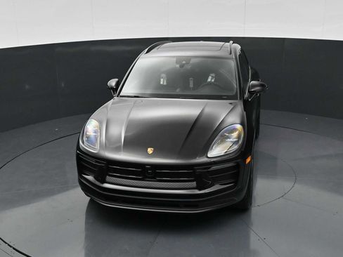 New 2026 Porsche Macan AWD/4WD image 35