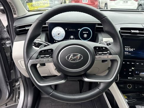 Used 2024 Hyundai Tucson Limited image 26