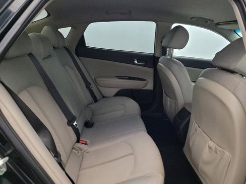 Used 2017 Kia Optima LX FWD image 19
