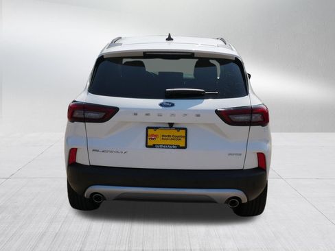 Certified 2024 Ford Escape Platinum AWD/4WD image 6