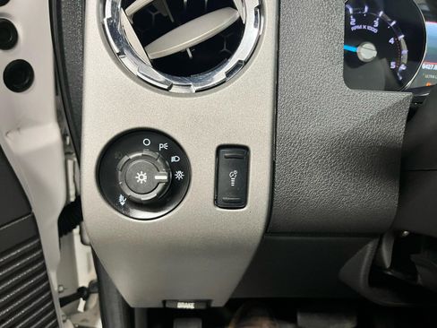 Used 2016 Ford F250 Lariat w/ Lariat Ultimate Package image 18