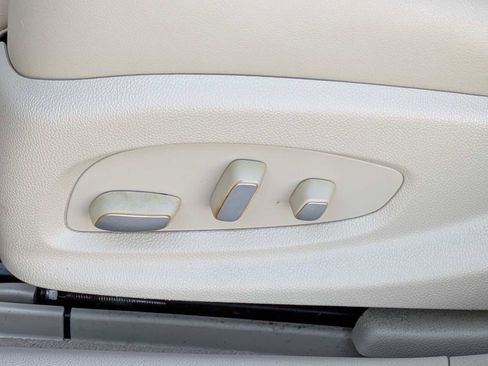 Used 2013 Cadillac XTS Luxury w/ Driver Awareness Package image 13