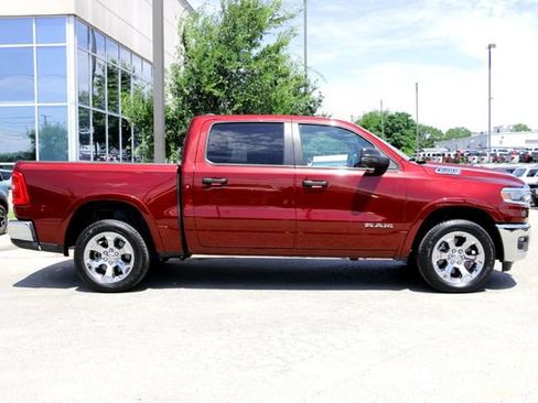 Used 2025 RAM 1500 Lone Star AWD/4WD image 4