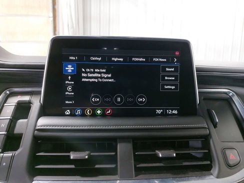 Used 2021 GMC Yukon SLT w/ SLT Luxury Package AWD/4WD image 22