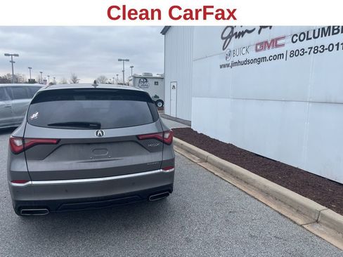 Used 2023 Acura MDX SH-AWD w/ Technology Package image 3