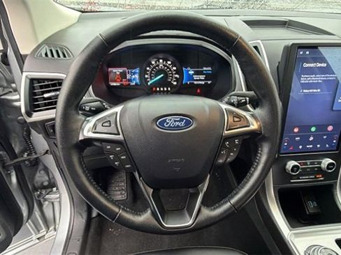 Used 2024 Ford Edge SEL image 26