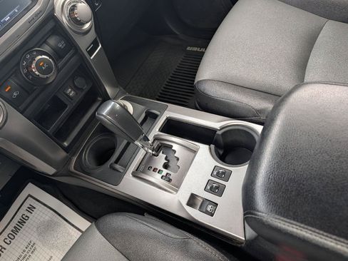 Used 2018 Toyota 4Runner SR5 Premium AWD/4WD image 16
