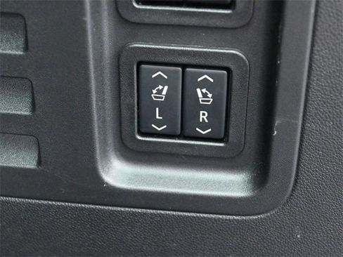 Used 2024 Chevrolet Traverse RS w/ LPO, Floor Liner Package image 35