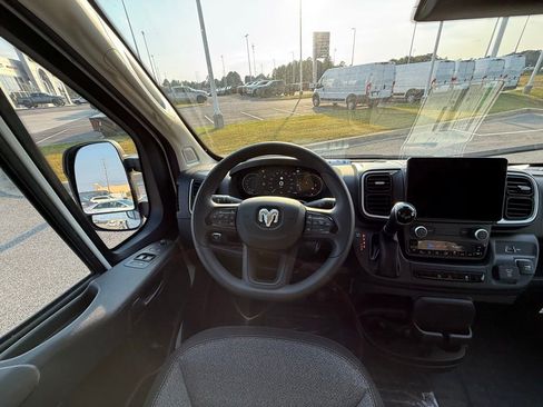 New 2026 RAM ProMaster 3500 w/ Quick Order Package 22G SLT image 11