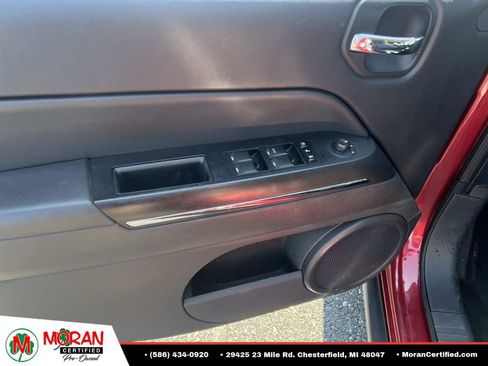 Used 2012 Jeep Patriot Limited w/ Sun/Sound Group AWD/4WD image 13