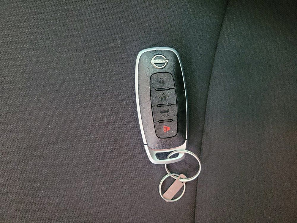 Used 2025 Nissan Sentra S FWD image 32