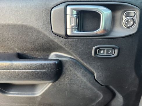 Certified 2021 Jeep Wrangler Unlimited Sport image 24