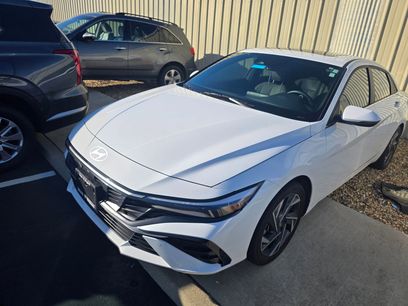 Used 2024 Hyundai Elantra Limited