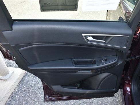 Used 2022 Ford Edge SEL w/ Convenience Package AWD/4WD image 22