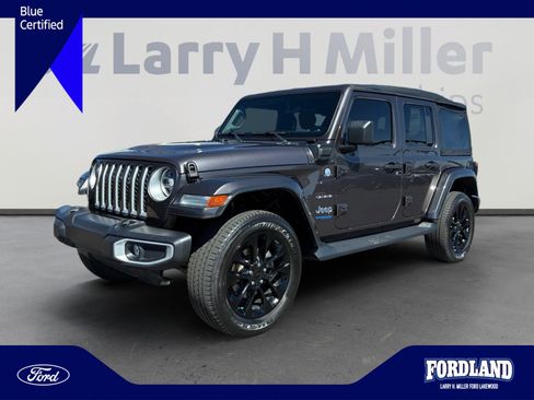 Used 2021 Jeep Wrangler Unlimited Sahara AWD/4WD image 1
