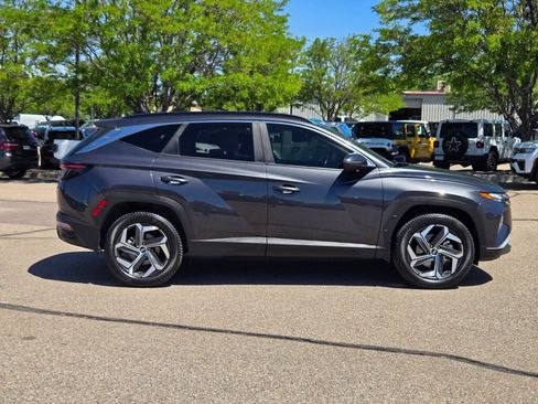 Used 2023 Hyundai Tucson SEL w/ Convenience Package AWD/4WD image 2