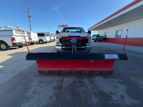 Used 2021 Ford F250 XL w/ Power Equipment Group image 3