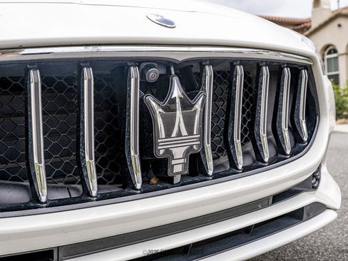 Used 2023 Maserati Quattroporte GT RWD image 68