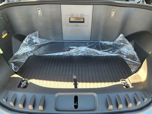 New 2025 Ford F150 Lightning Flash image 31