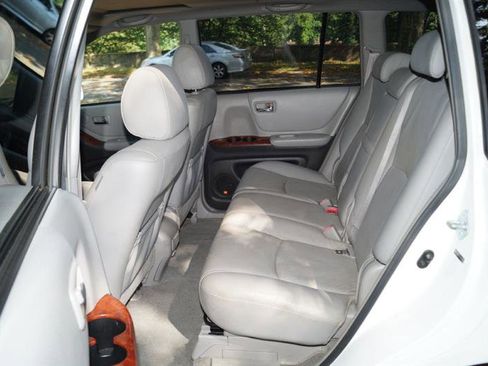 Used 2007 Toyota Highlander Limited image 27