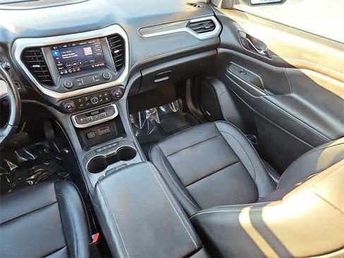 Certified 2020 GMC Acadia SLT image 12