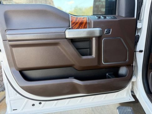 Used 2017 Ford F150 King Ranch w/ Equipment Group 601A Luxury image 32