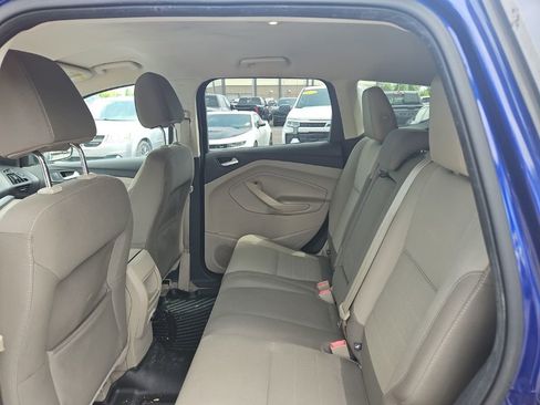Used 2015 Ford Escape SE FWD image 15