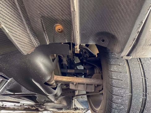 Used 2011 Audi R8 V10 image 73