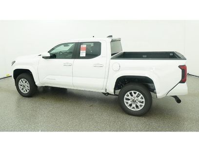 New 2026 Toyota Tacoma SR5