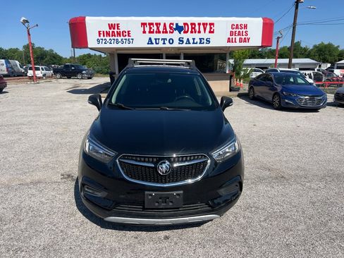 Used 2018 Buick Encore Preferred FWD image 2