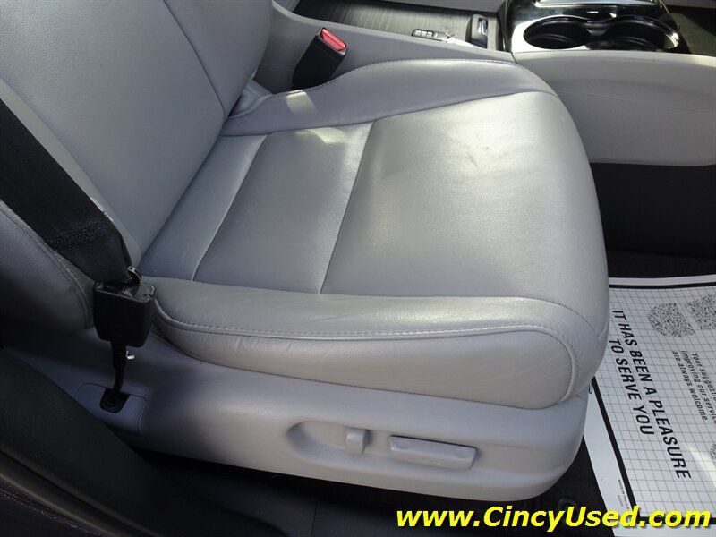 Used 2017 Honda Pilot Touring image 27