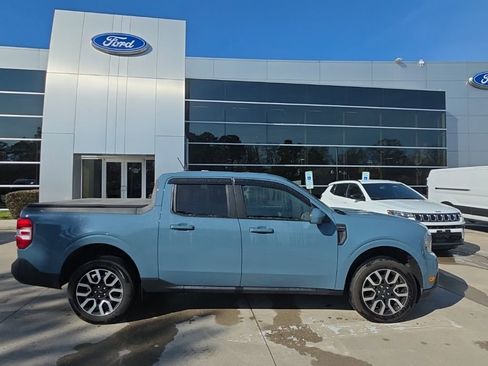 Used 2023 Ford Maverick Lariat w/ Lariat Luxury Package image 4