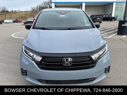 Used 2023 Honda Odyssey Sport image 8