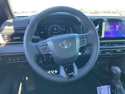 Certified 2026 Toyota Camry SE image 11