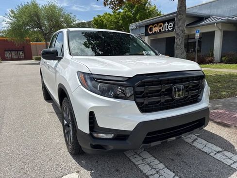 Used 2026 Honda Ridgeline Sport image 2