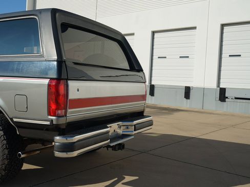 Used 1990 Ford Bronco AWD/4WD image 28