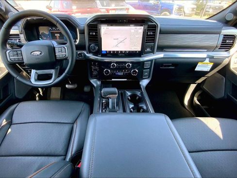 Used 2025 Ford F150 Lariat w/ Equipment Group 501A Mid AWD/4WD image 5