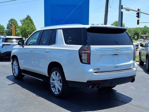 Used 2022 Chevrolet Tahoe High Country AWD/4WD image 3