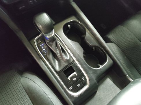 Used 2019 Hyundai Santa Fe SEL FWD image 26