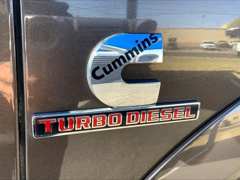 Used 2018 RAM 2500 Longhorn image 10